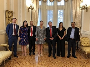 Embajador de Rusia se reunió con el Presidente del Partido de Trabajo Embajador de Rusia se reunió con el Presidente del Partido de Trabajo