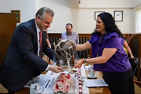 Sobre la reunión entre el Embajador de Rusia y la Secretaria de Cultura de México