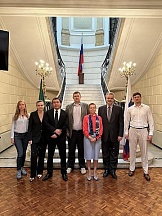 Sobre la reunión entre el Embajador de Rusia y la Directora del Centro de Estudios Mesoamericanos Yuri Knórozov